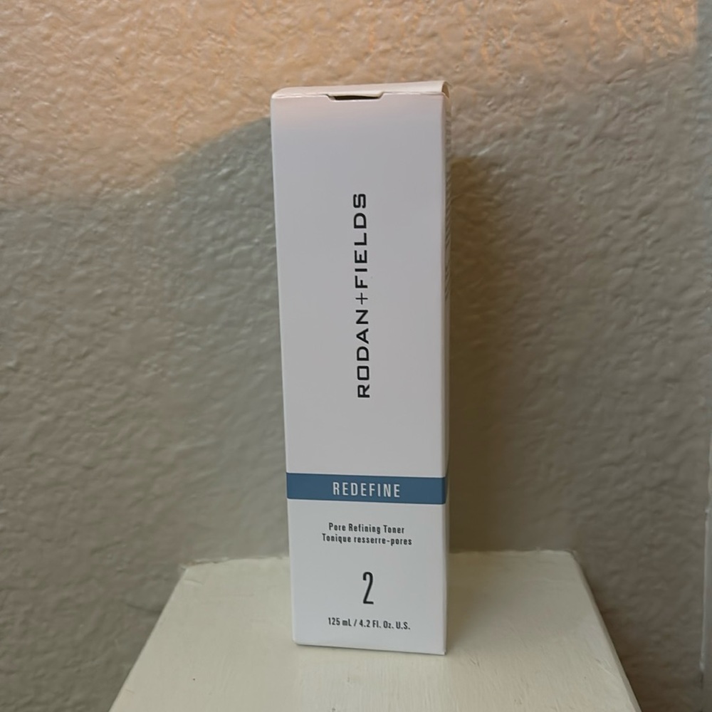 Rodan + Fields REDEFINE Pore Refining Toner